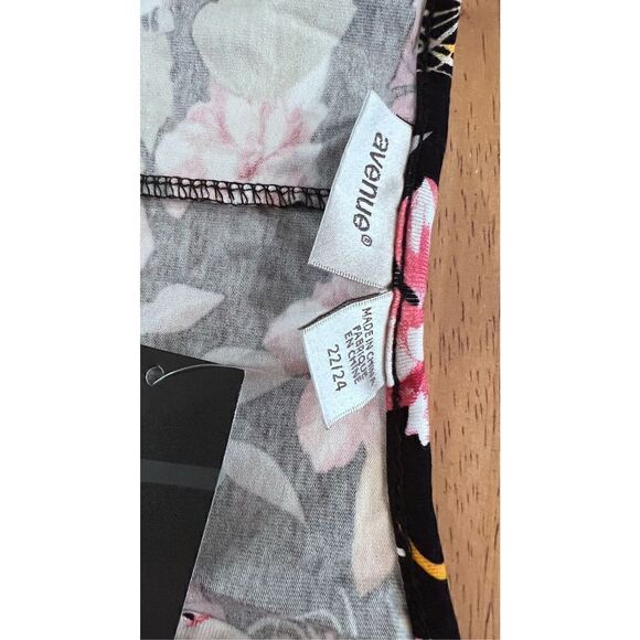 AVENUE BLACK FLORAL BLOUSE WOMENS SIZE 22/24 NEW P-195 - Picture 5 of 8